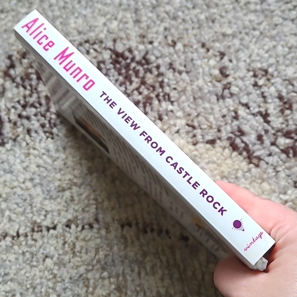 Alice Munro The View from Castle Rock Short Stories Book - Picture 3 of 5